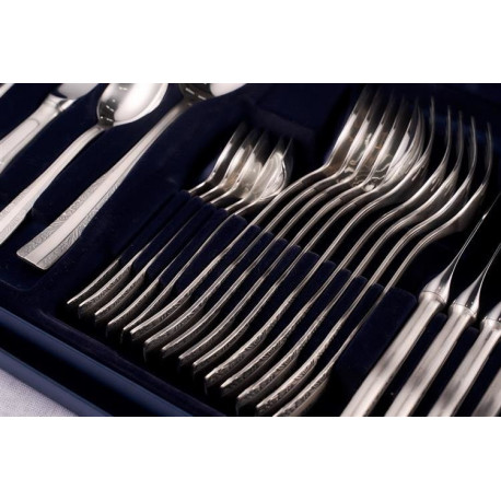 Zestaw posrebrzanych sztućców obiadowych, oksydowany - 24 szt.
